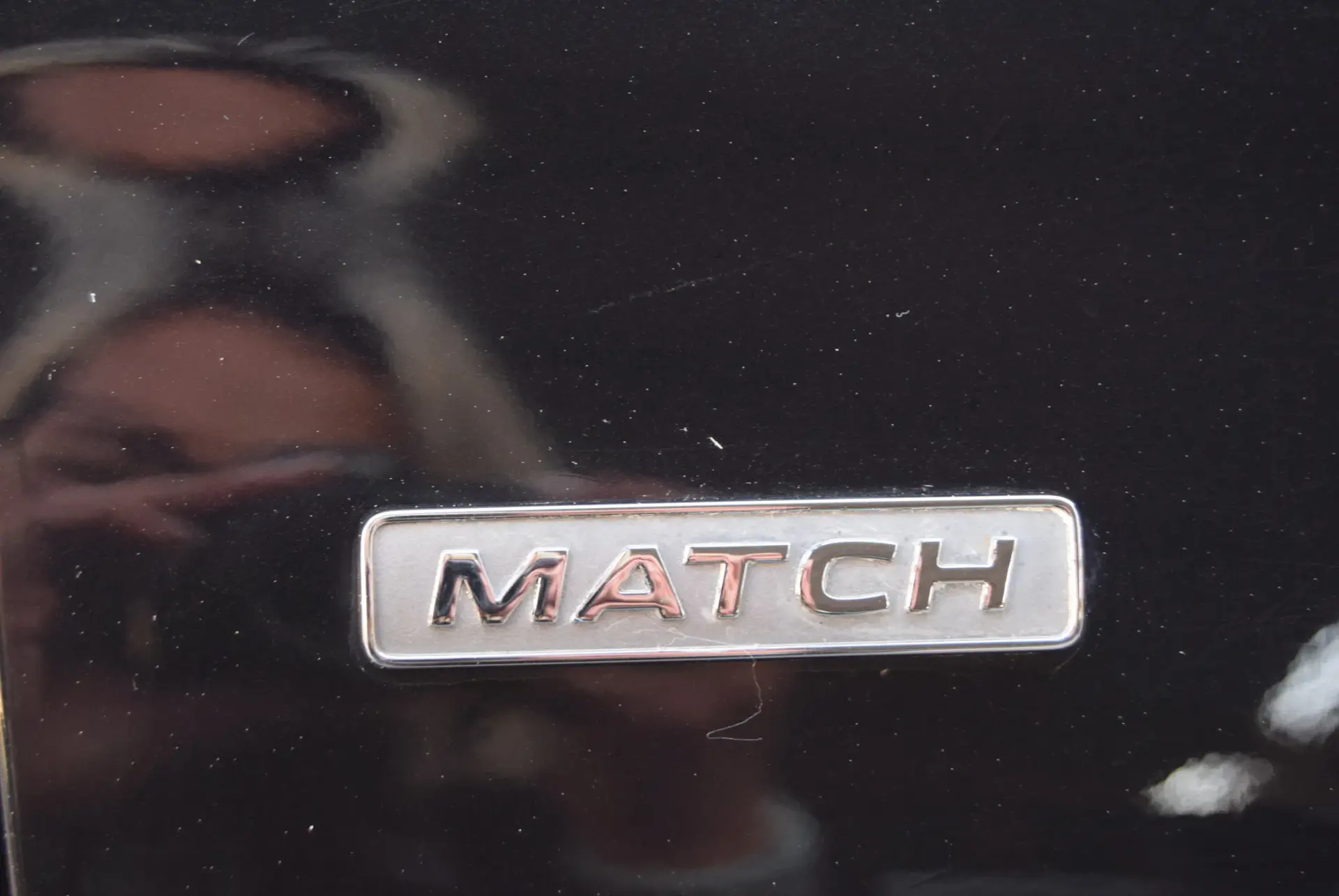 Volkswagen Golf Variant 2.0 TDi Highline DSG 25