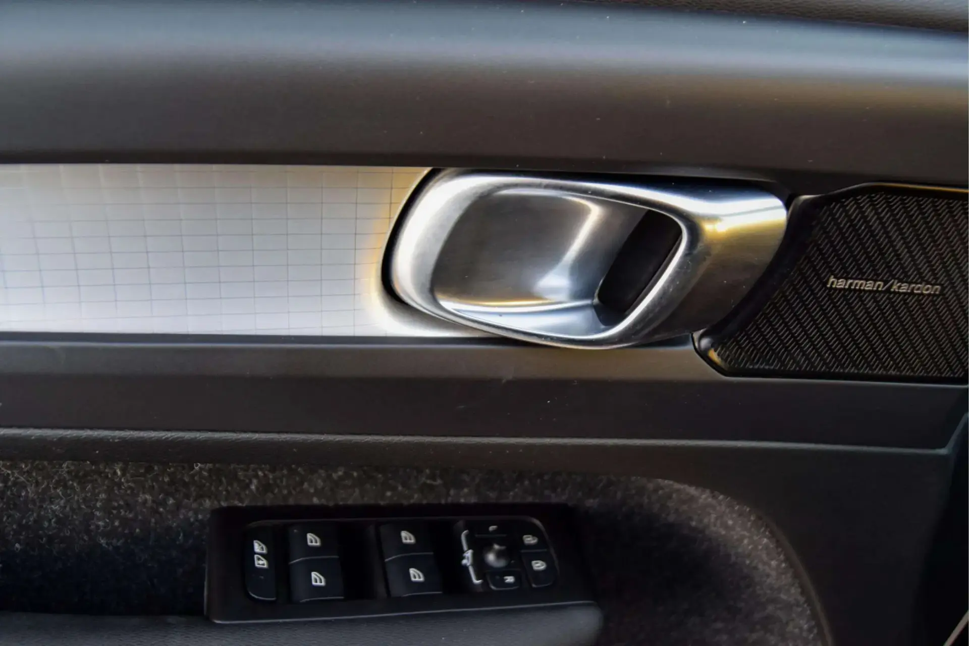 Volvo XC 40 1.5 T5 PHEV Inscription Expression 38