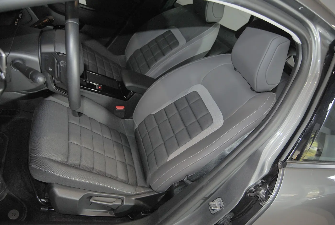 Citroen C4 1.2 Hybrid Max e-DSC6 18
