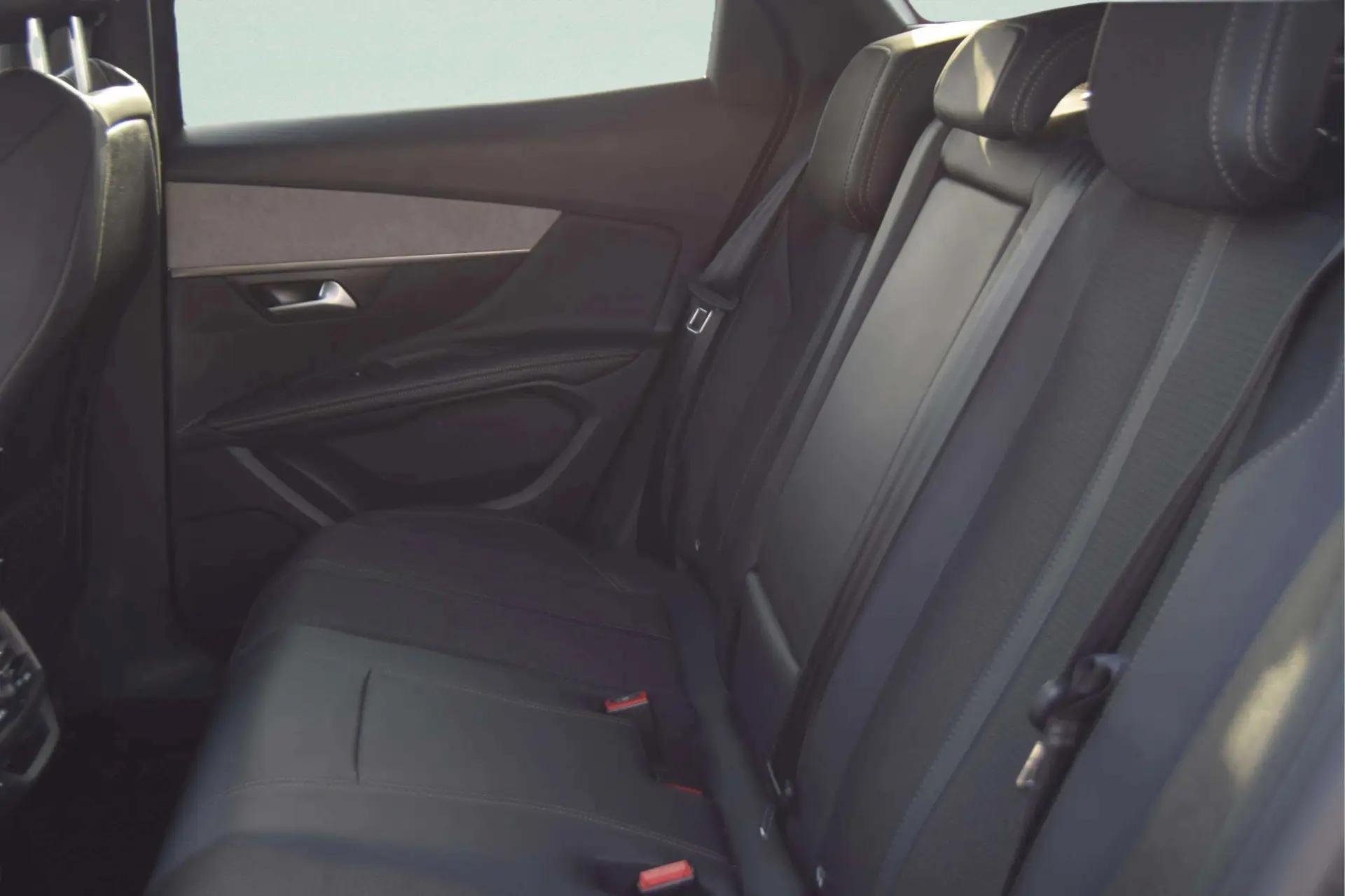 Peugeot 3008 1.6 Hybrid GT e-EAT8 8