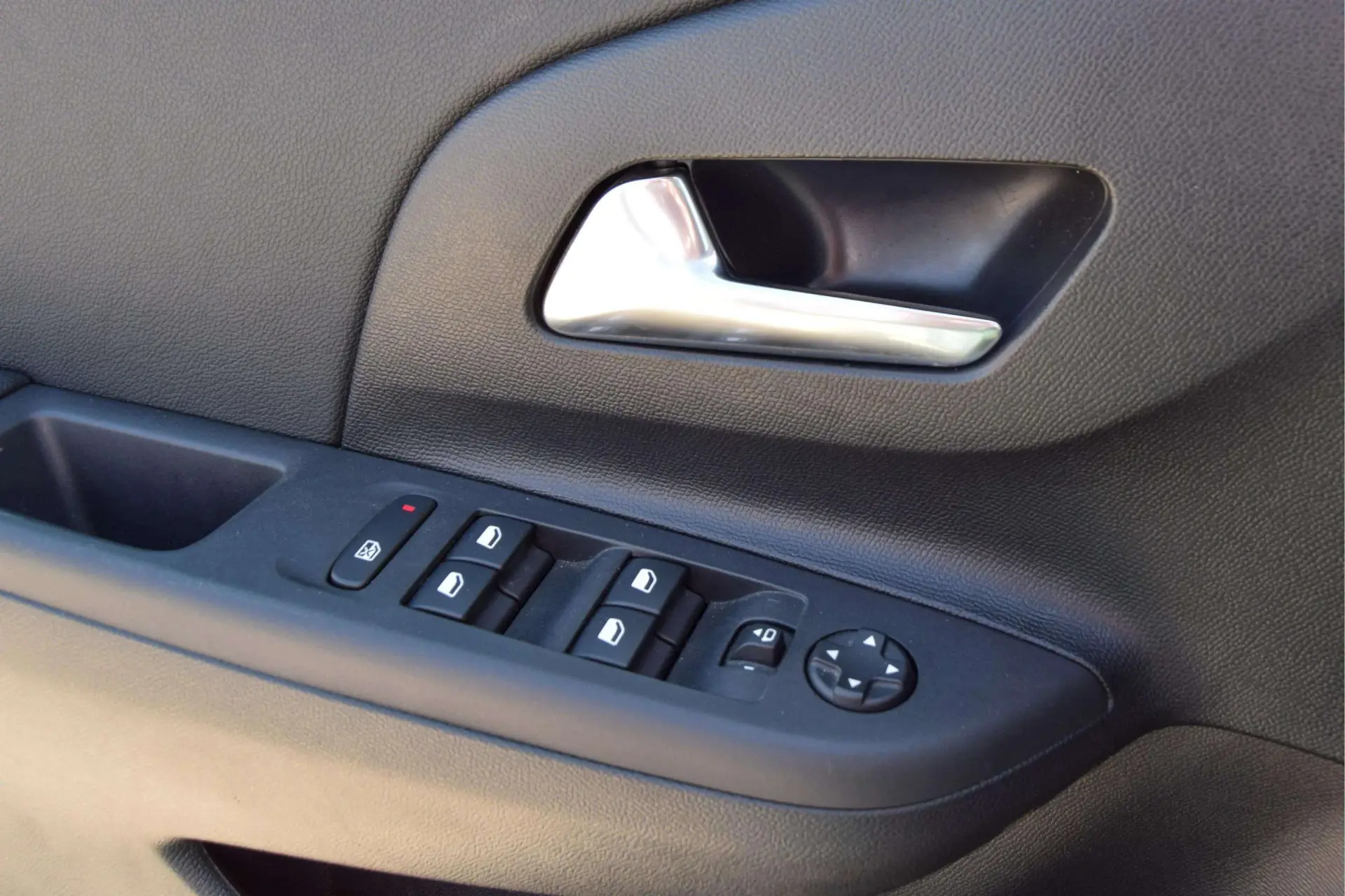 Opel Corsa-e e-GS 15