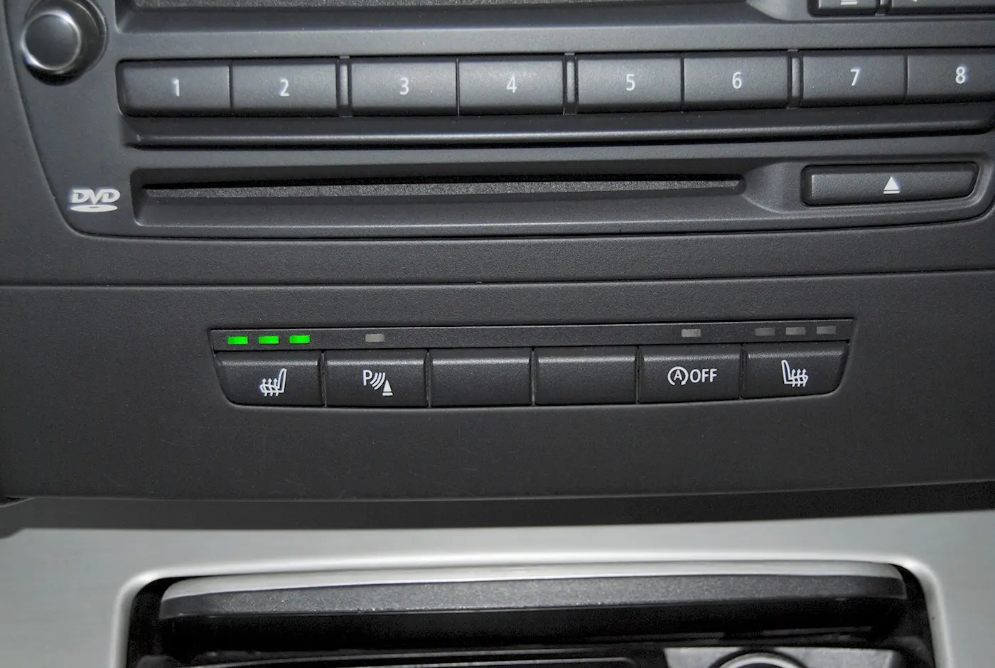 BMW 320 D COUPE 27