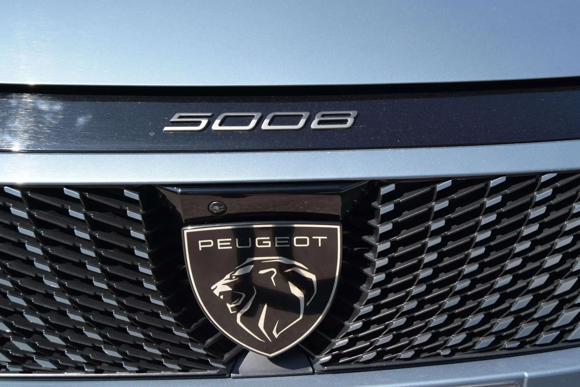 Peugeot E-5008 73 kWh GT 41