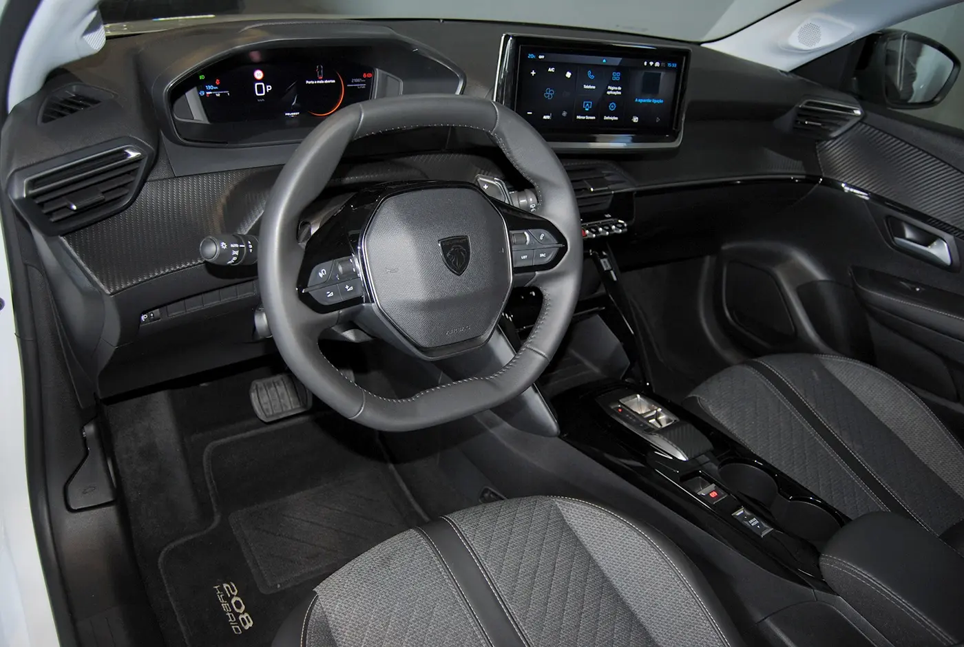 Peugeot 208 1.2 Hybrid Allure e-DCS6 13