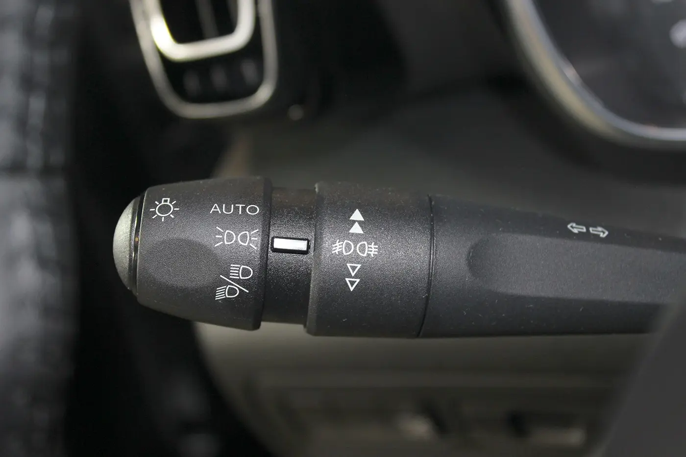 Citroen C3 Aircross 1.2 PureTech Shine Pack 24