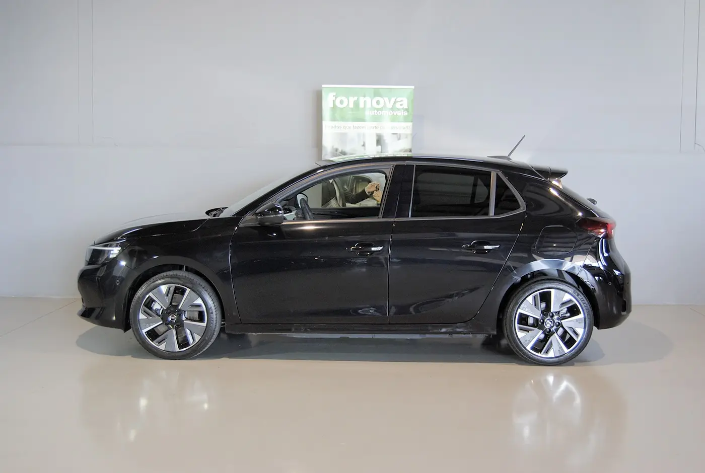 Opel Corsa-e e-GS 10