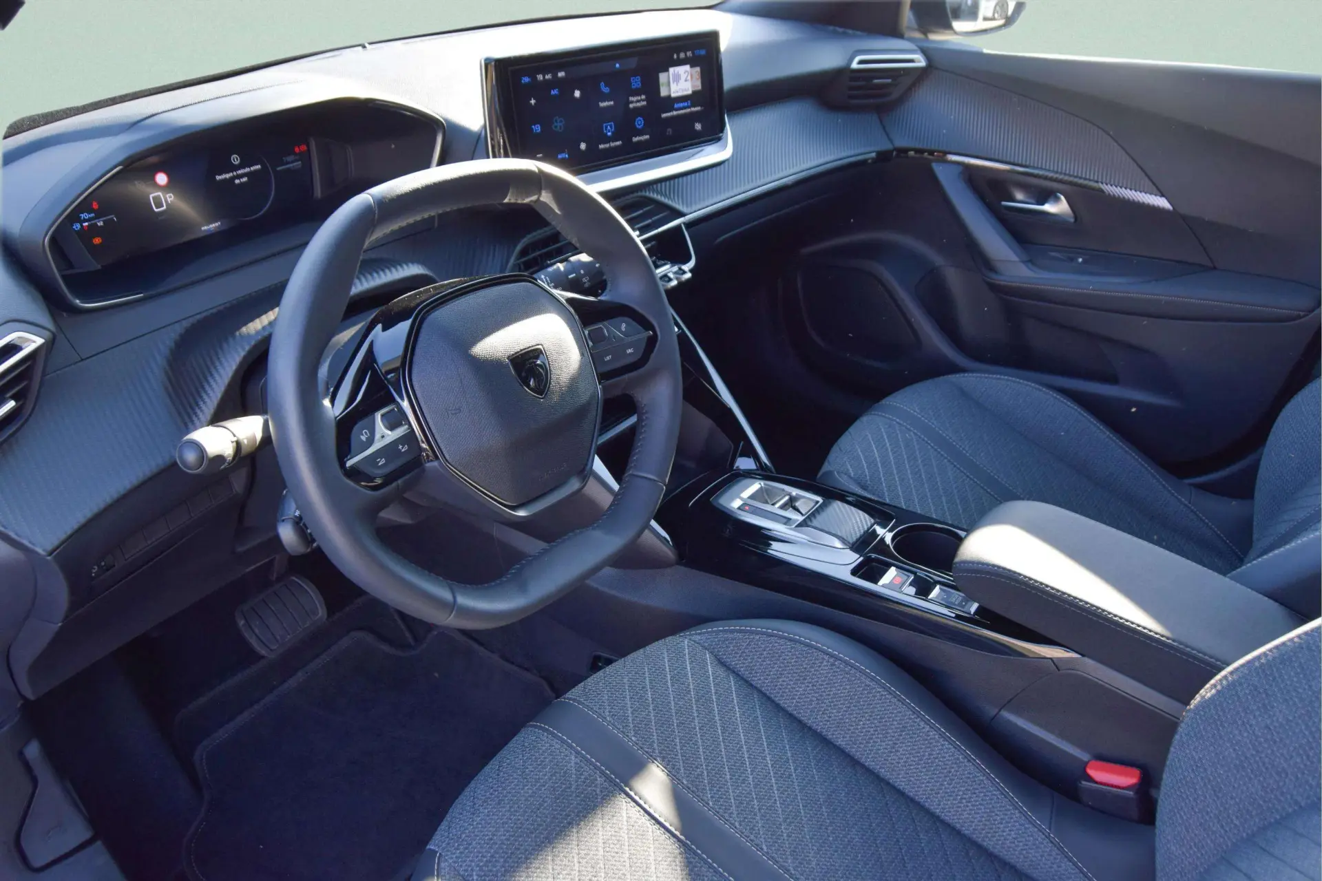 Peugeot 2008 26