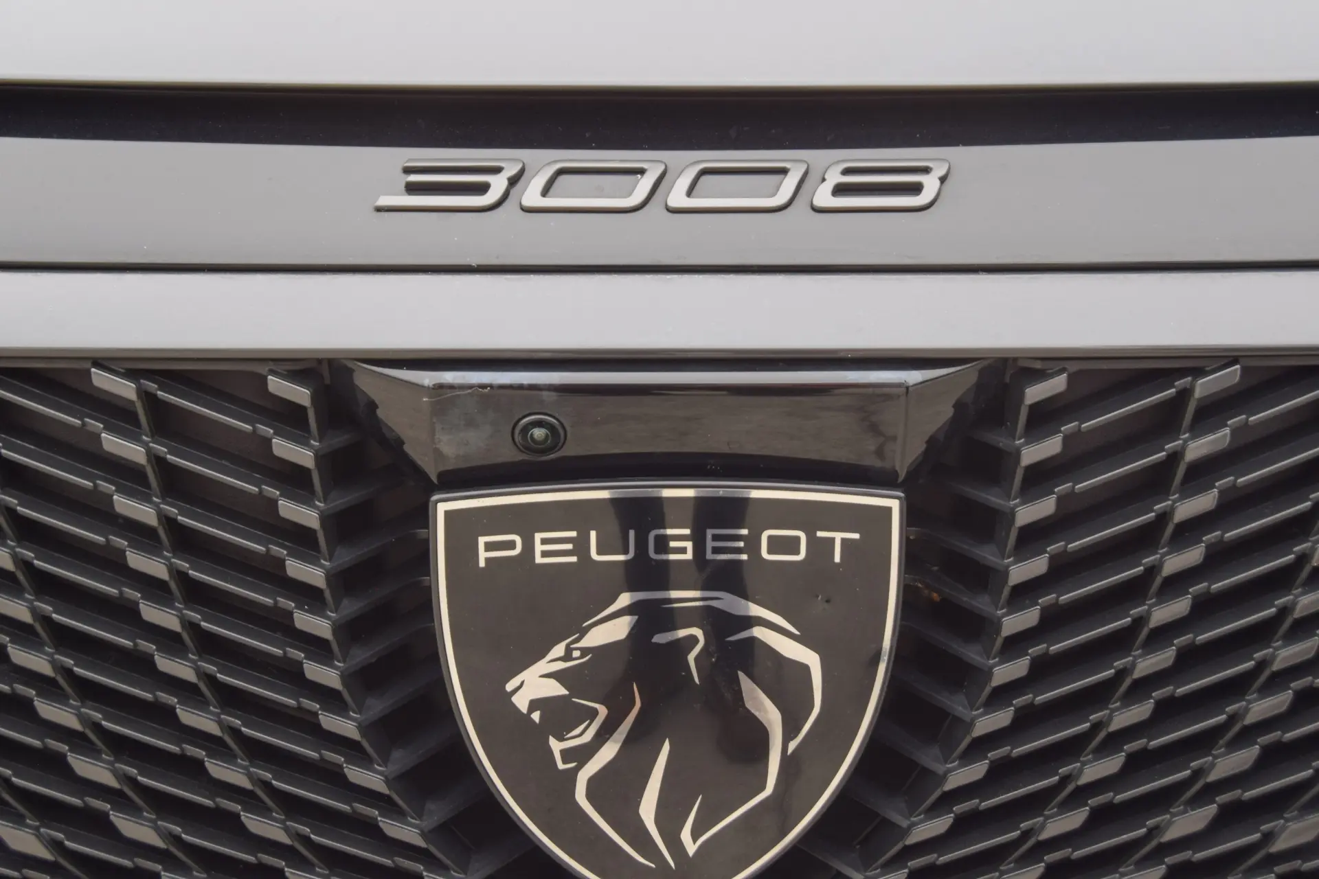 Peugeot E-3008 73 kWh GT 56