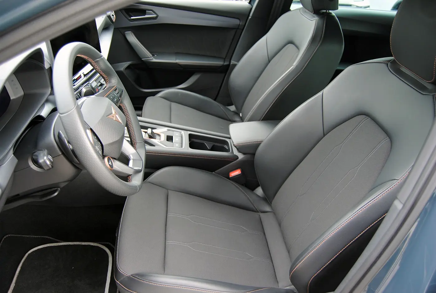 Cupra Leon ST 1.5 e-Hybrid DSG 17