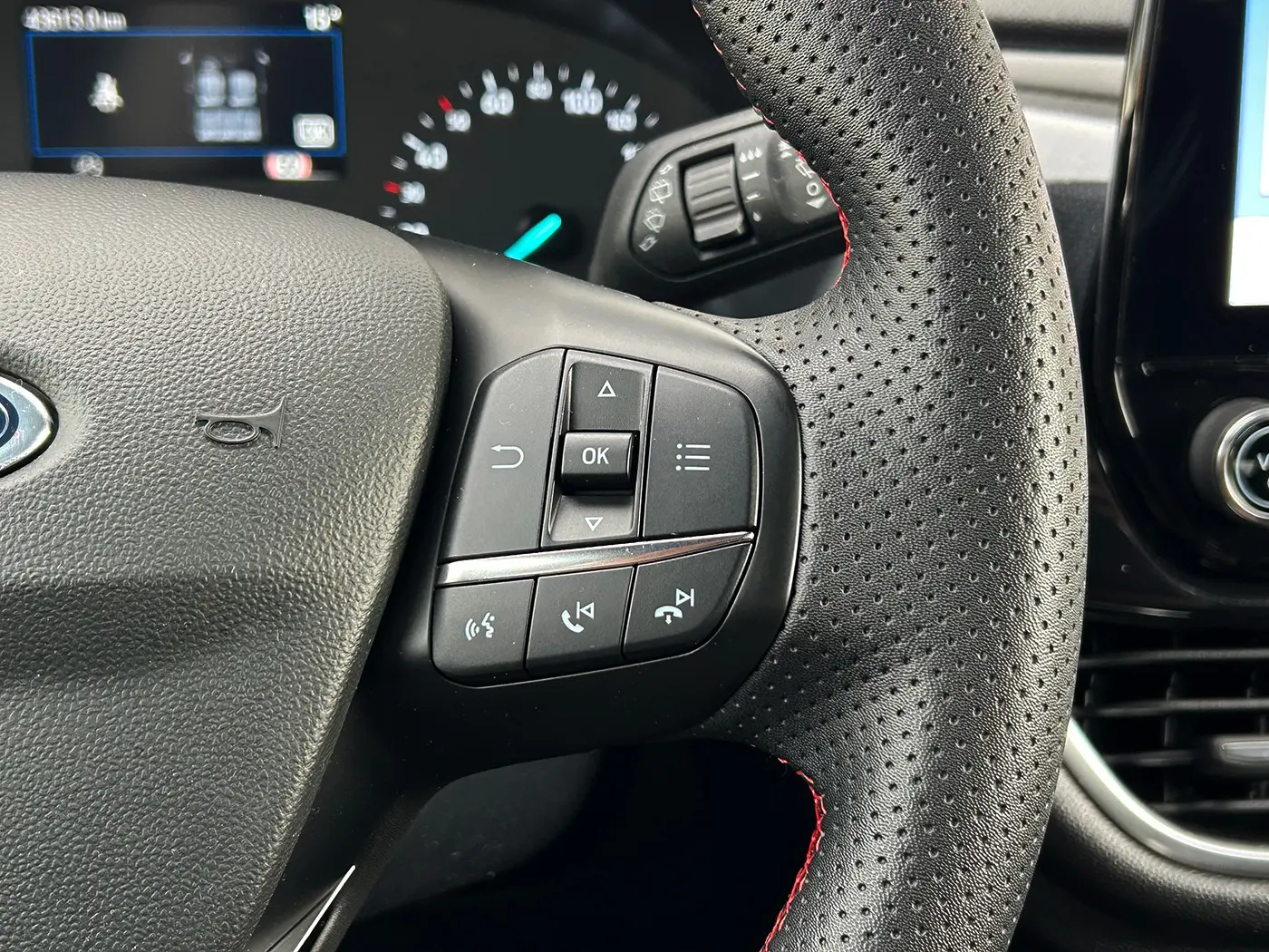 Ford Fiesta 1.0 EcoBoost ST-Line 30