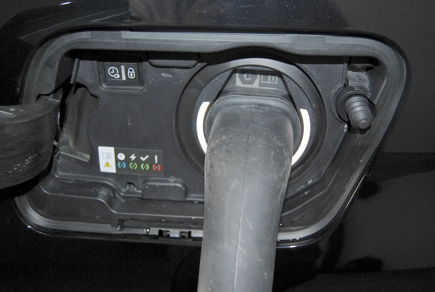 Peugeot 3008 1.6 Hybrid GT e-EAT8 54