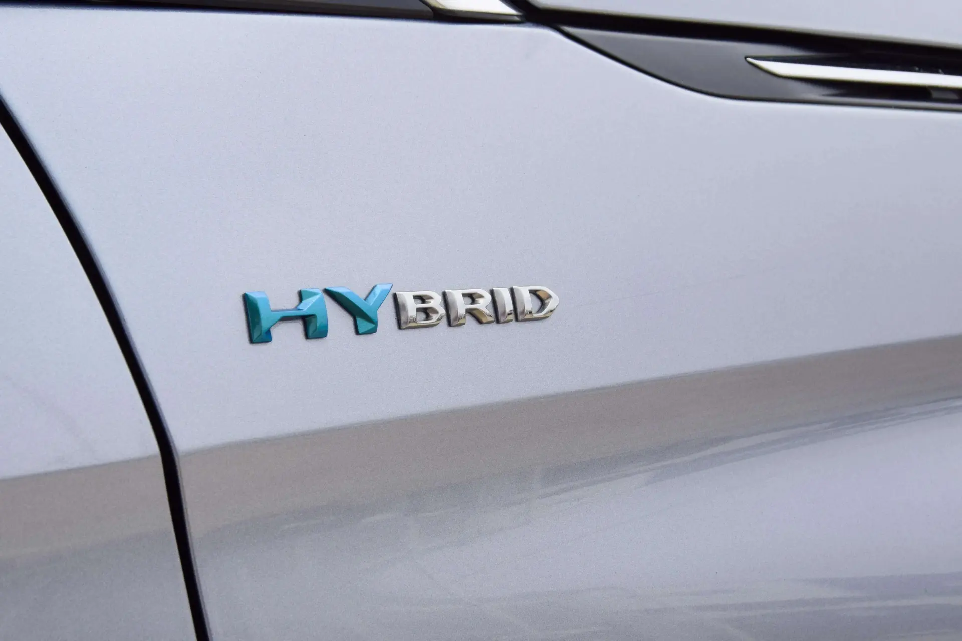 Peugeot 3008 1.6 Hybrid GT e-EAT8 32