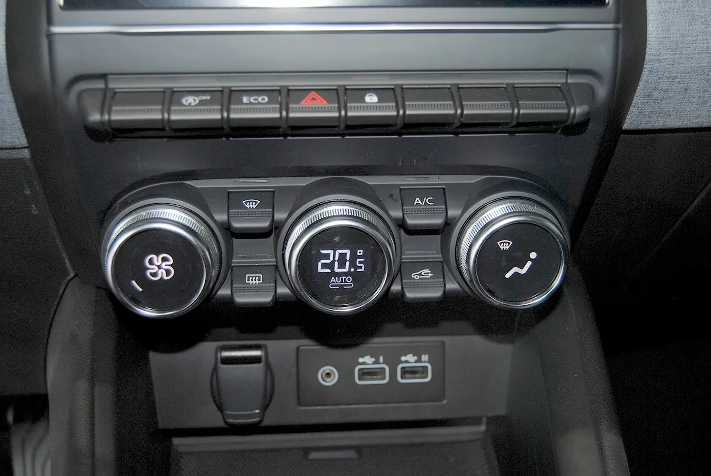Mitsubishi Colt 1.0 MPI-T Kaiteki 27