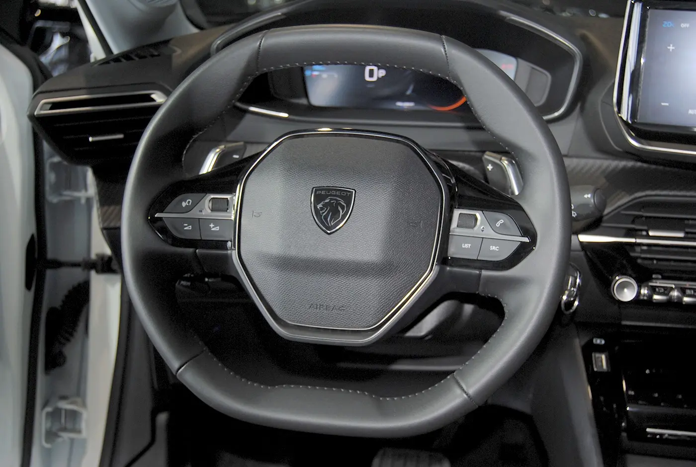 Peugeot 208 1.2 Hybrid Allure e-DCS6 19