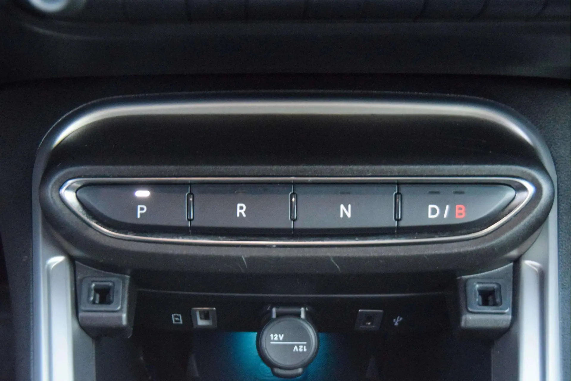 Jeep Avenger 54 kWh Summit 23