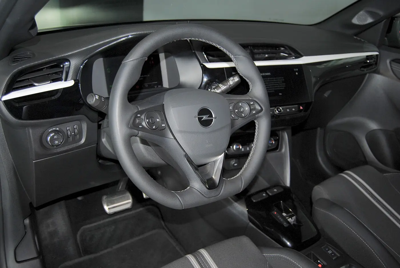 Opel Corsa-e e-GS 14