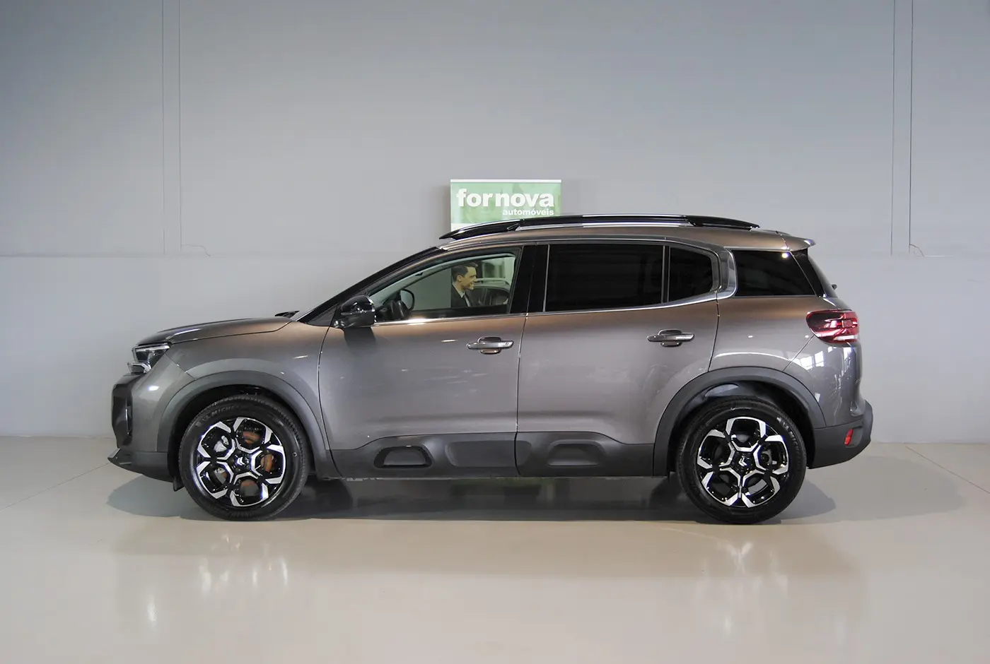 Citroen C5 Aircross 1.2 PureTech C-Series 10