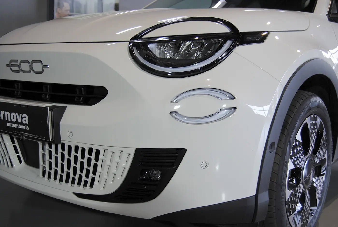 Fiat 600 1.2 Hybrid La Prima 12