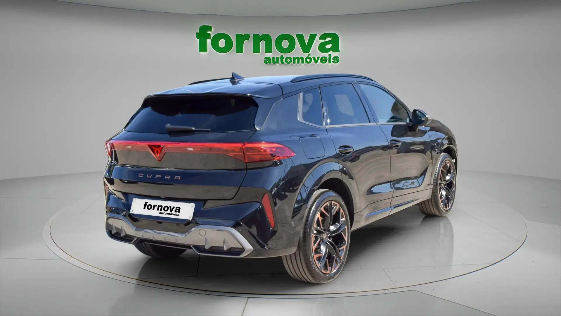 Cupra Terramar 1.5 e-Hybrid VZ DSG 3