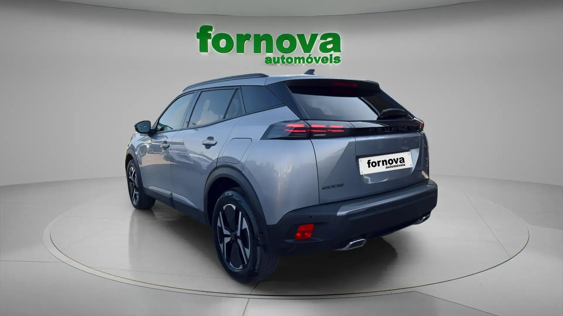 Peugeot 2008 1.2 Hybrid Allure e-DCS6 4