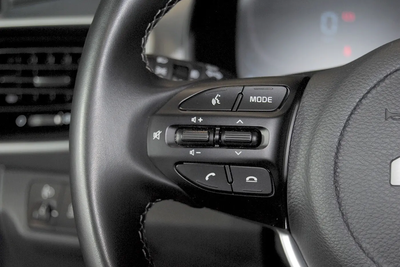 Kia Stonic 1.0 T-GDi Drive 23