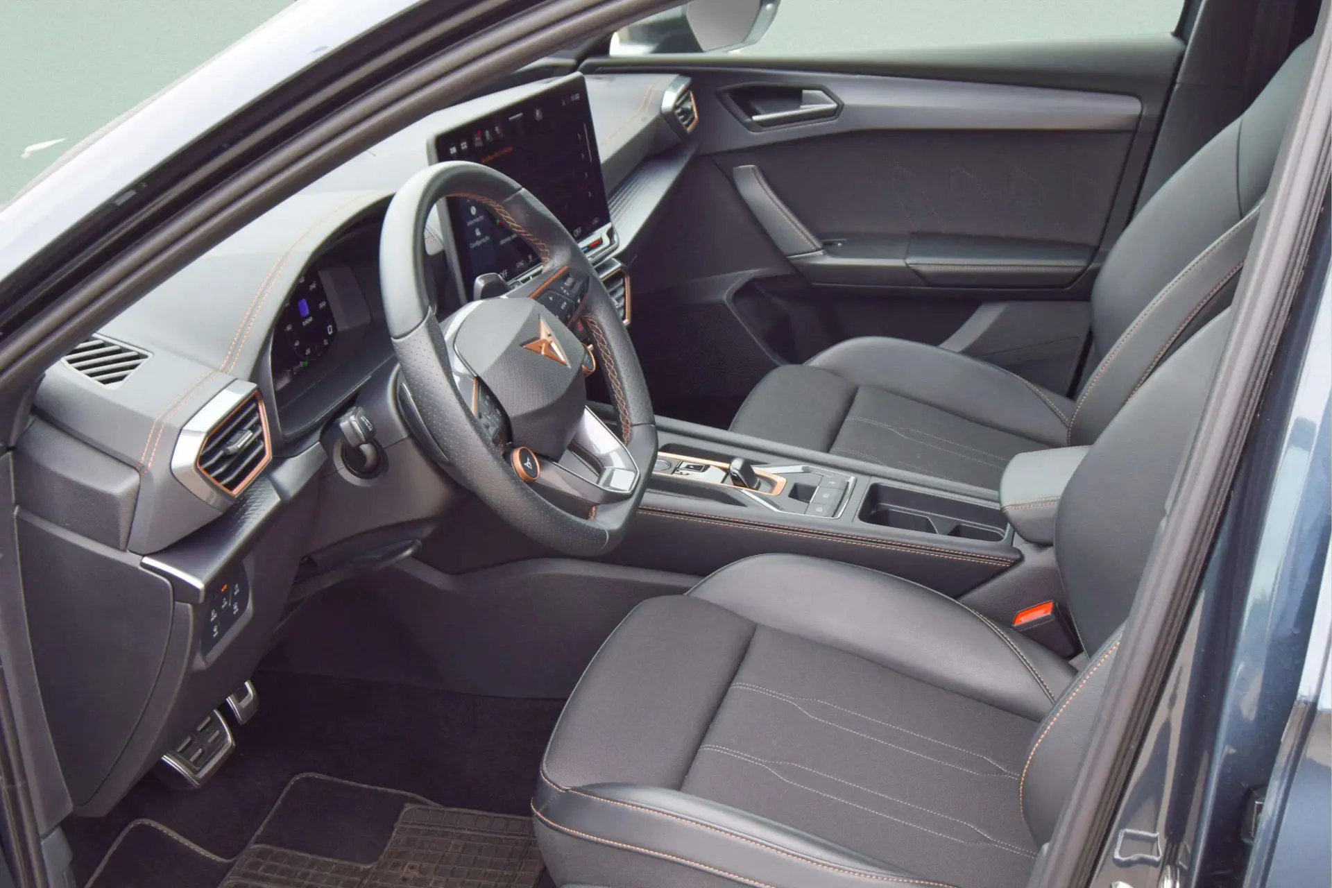 Cupra Leon ST 1.5 e-Hybrid DSG 24