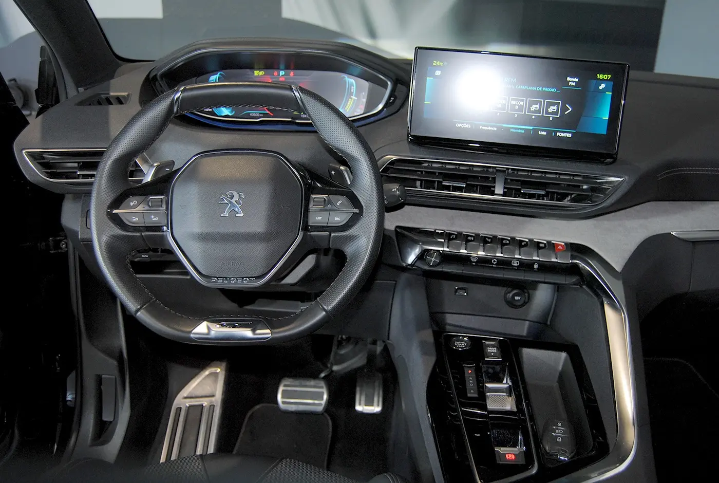 Peugeot 3008 1.6 Hybrid GT e-EAT8 22