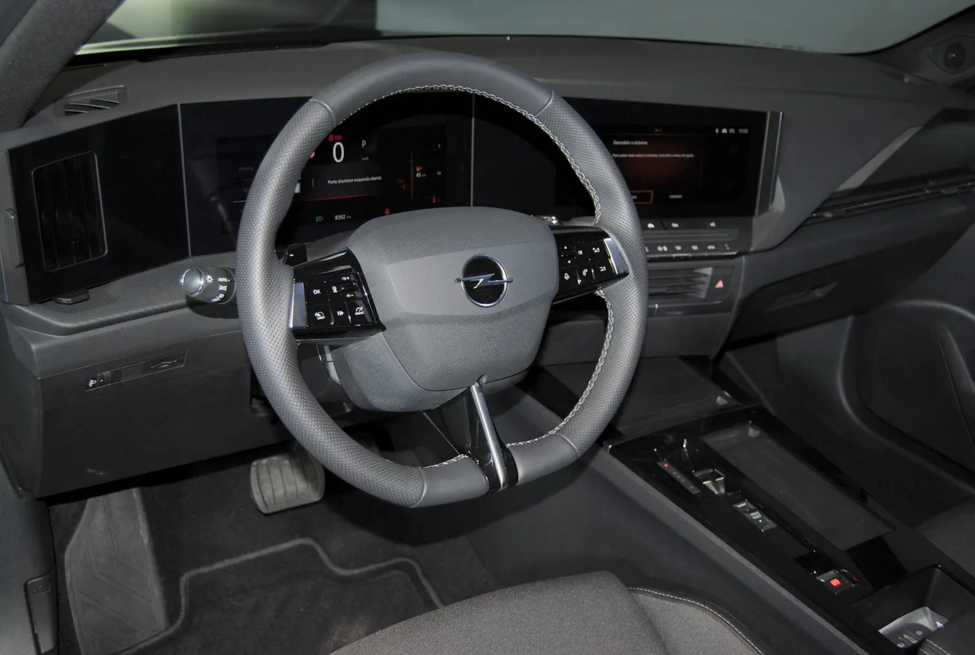Opel Astra Sports Tourer 1.2T Hybrid GS 16