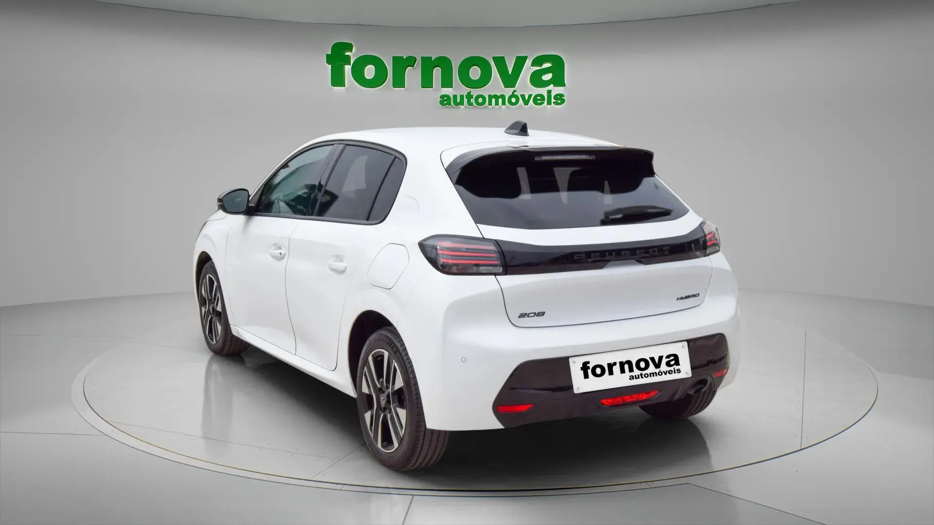 Peugeot 208 1.2 Hybrid Allure e-DCS6 4