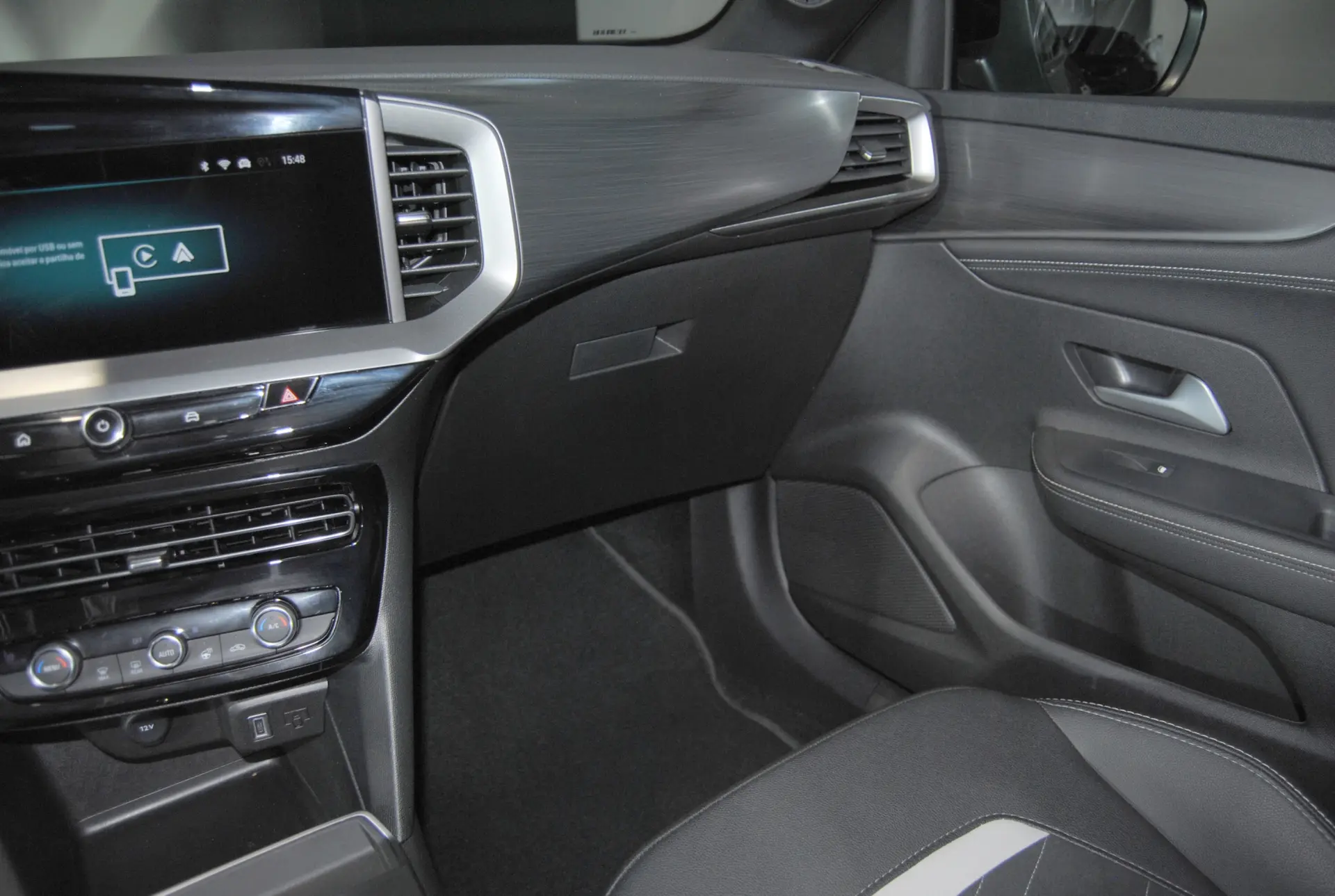 Opel Mokka 1.2 Hybrid GS eDCT 39