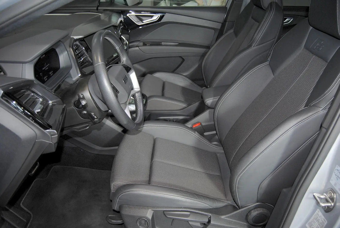 Audi Q4 Sportback e-tron 45 82 kWh SE S-Line Plus 21
