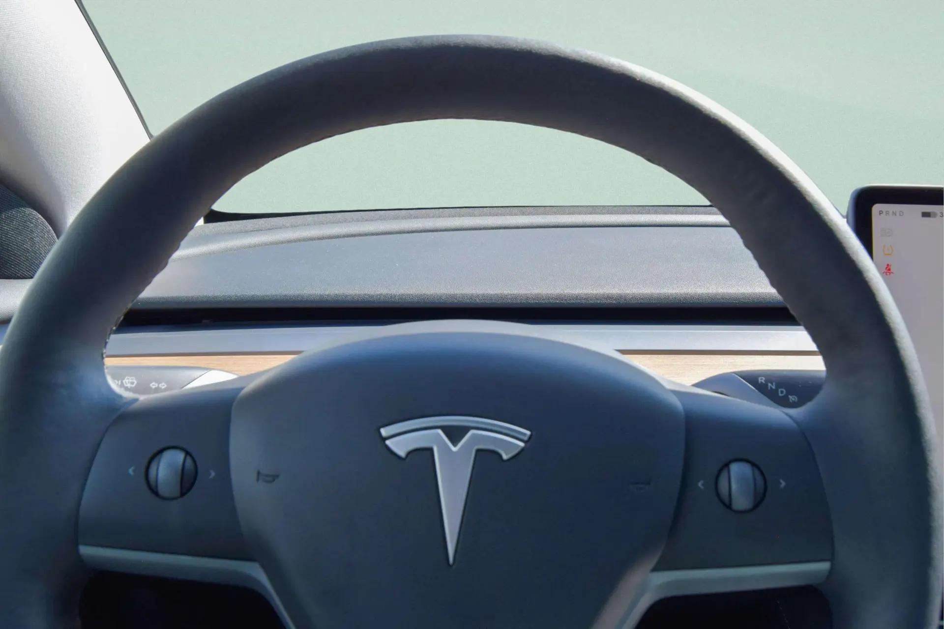 Tesla Model 3 Long-Range AWD Dual Motor 27