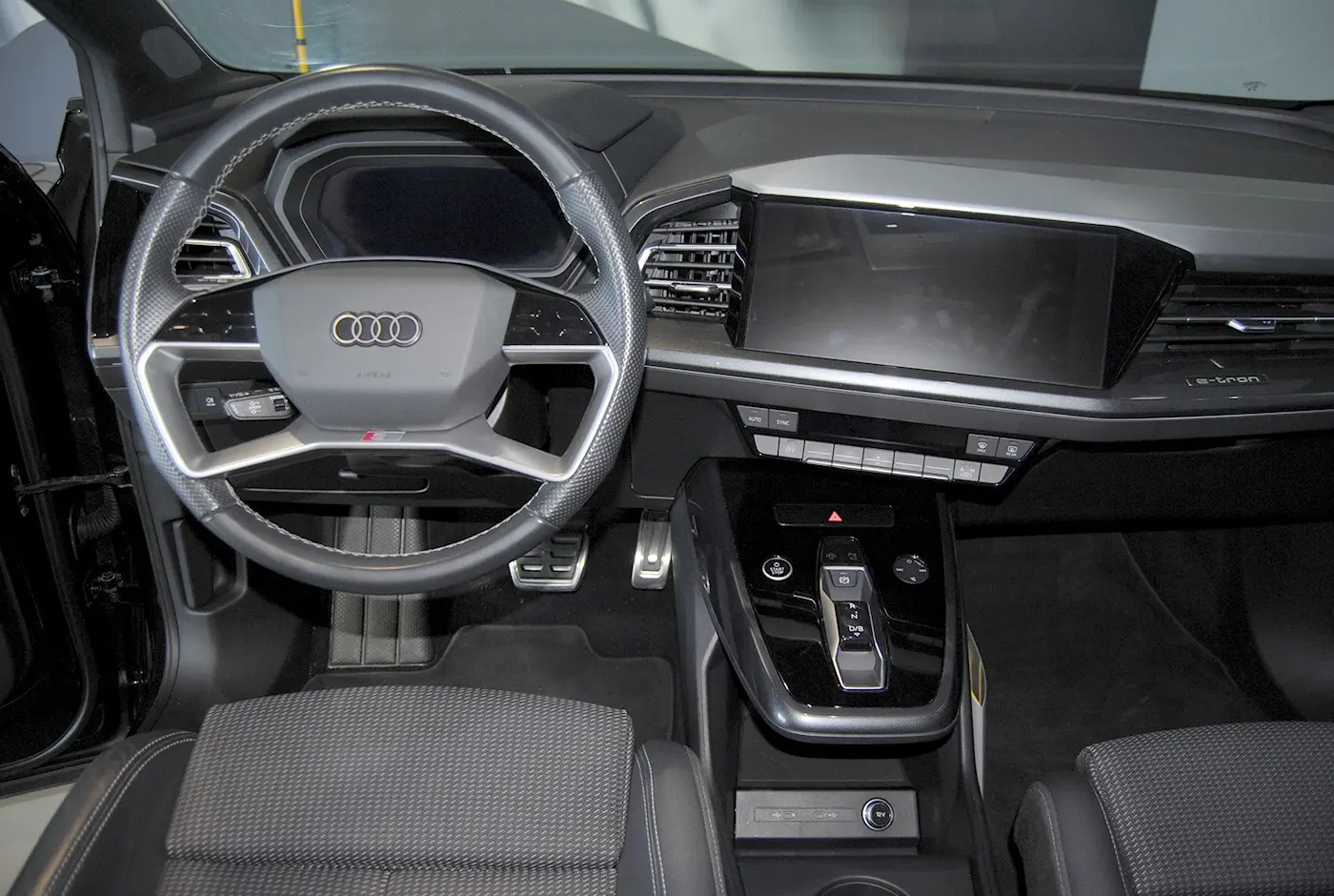 Audi Q4 e-tron 45 82 kWh SE S-Line Plus 20