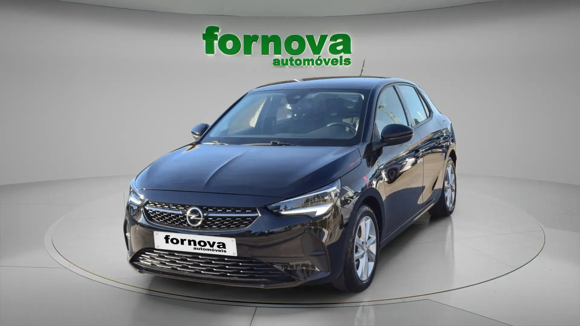 Opel Corsa 1.2 Business Edition 1