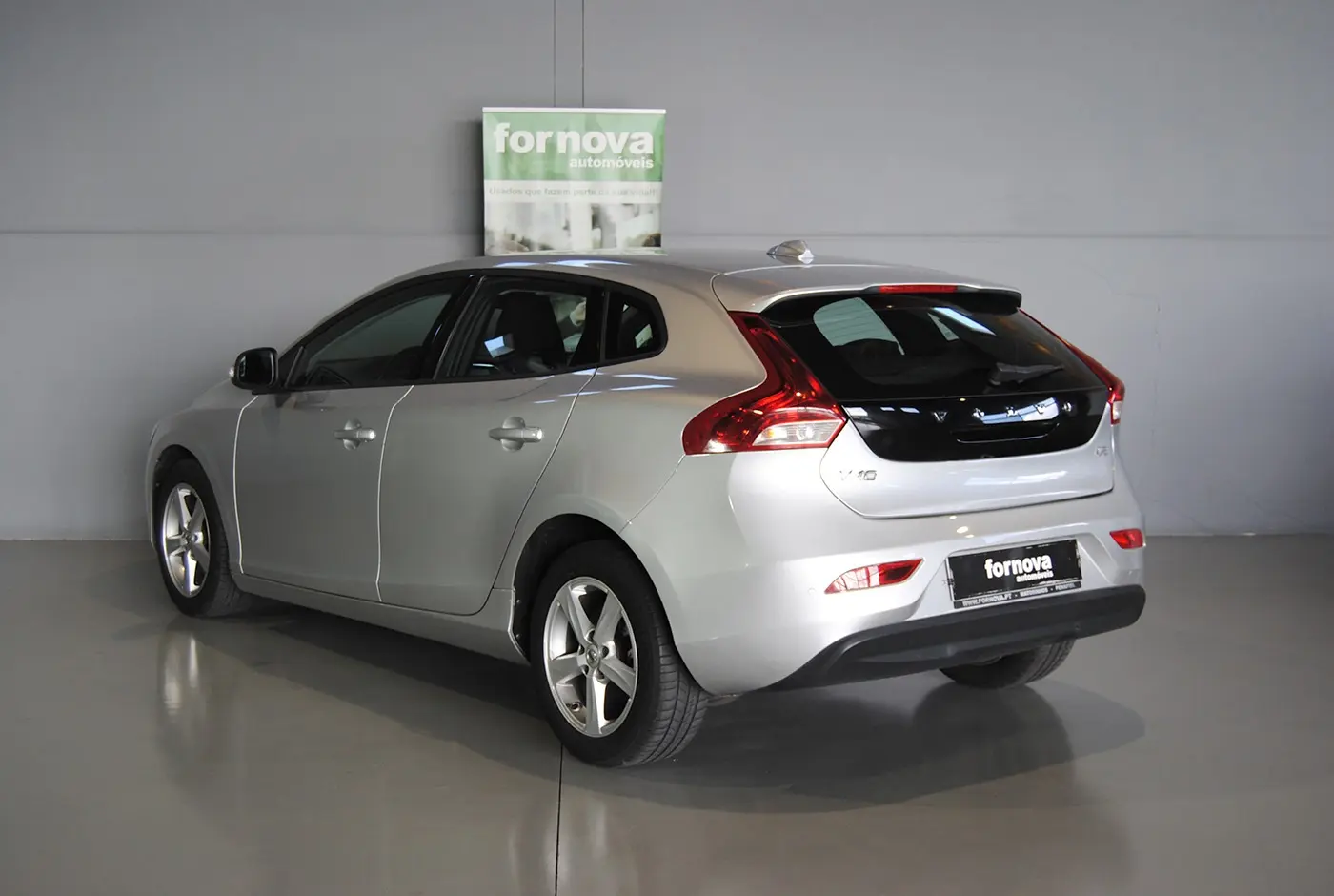 Volvo V40 2.0 D2 Kinetic 8