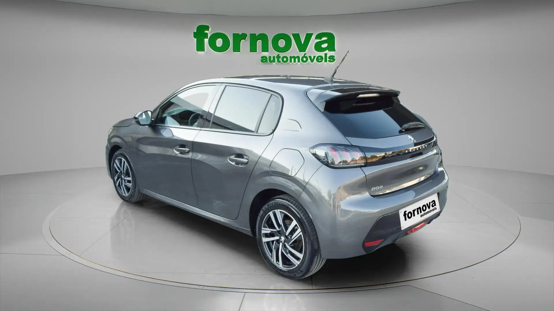 Peugeot 208 1.2 PureTech Allure 1