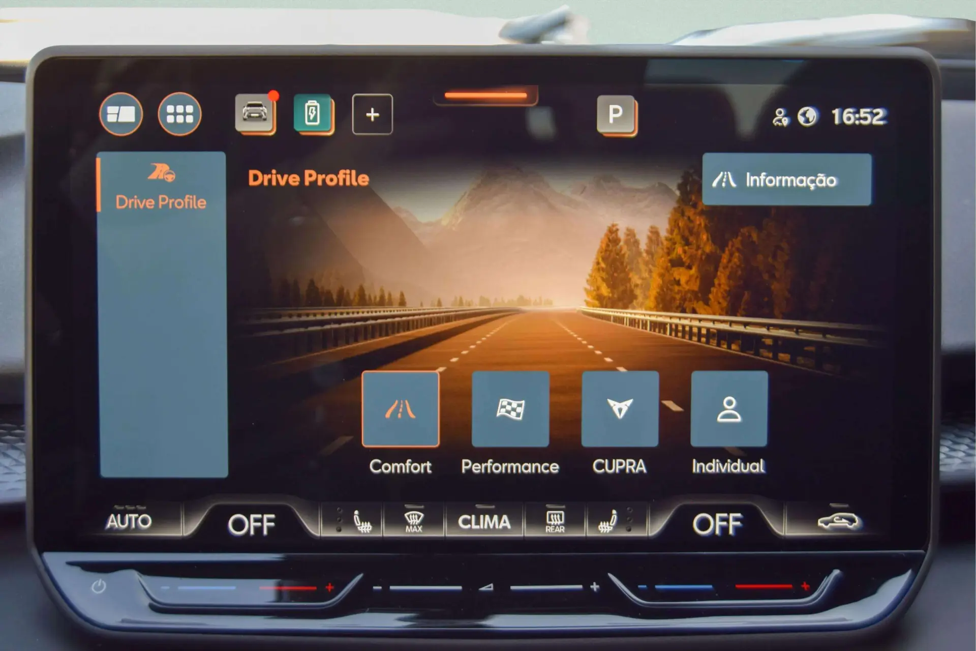 Cupra Terramar 1.5 e-Hybrid VZ DSG 35