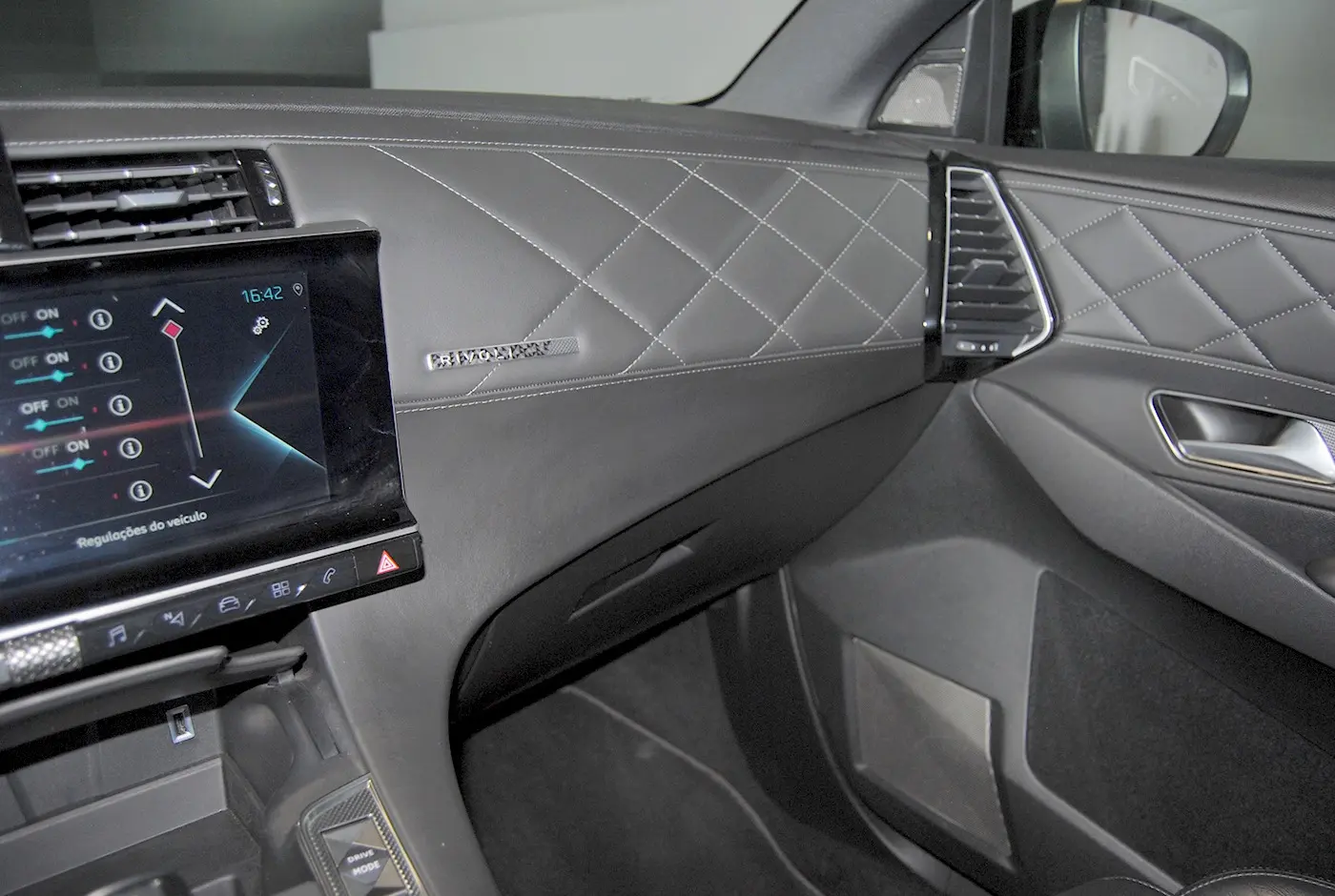DS DS7 Crossback E-Tense SE Ligne Noire EAT8 29