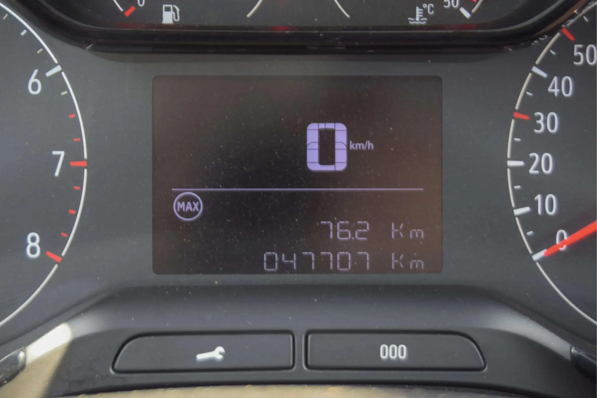 Opel Crossland X 1.2 Business Edition 10