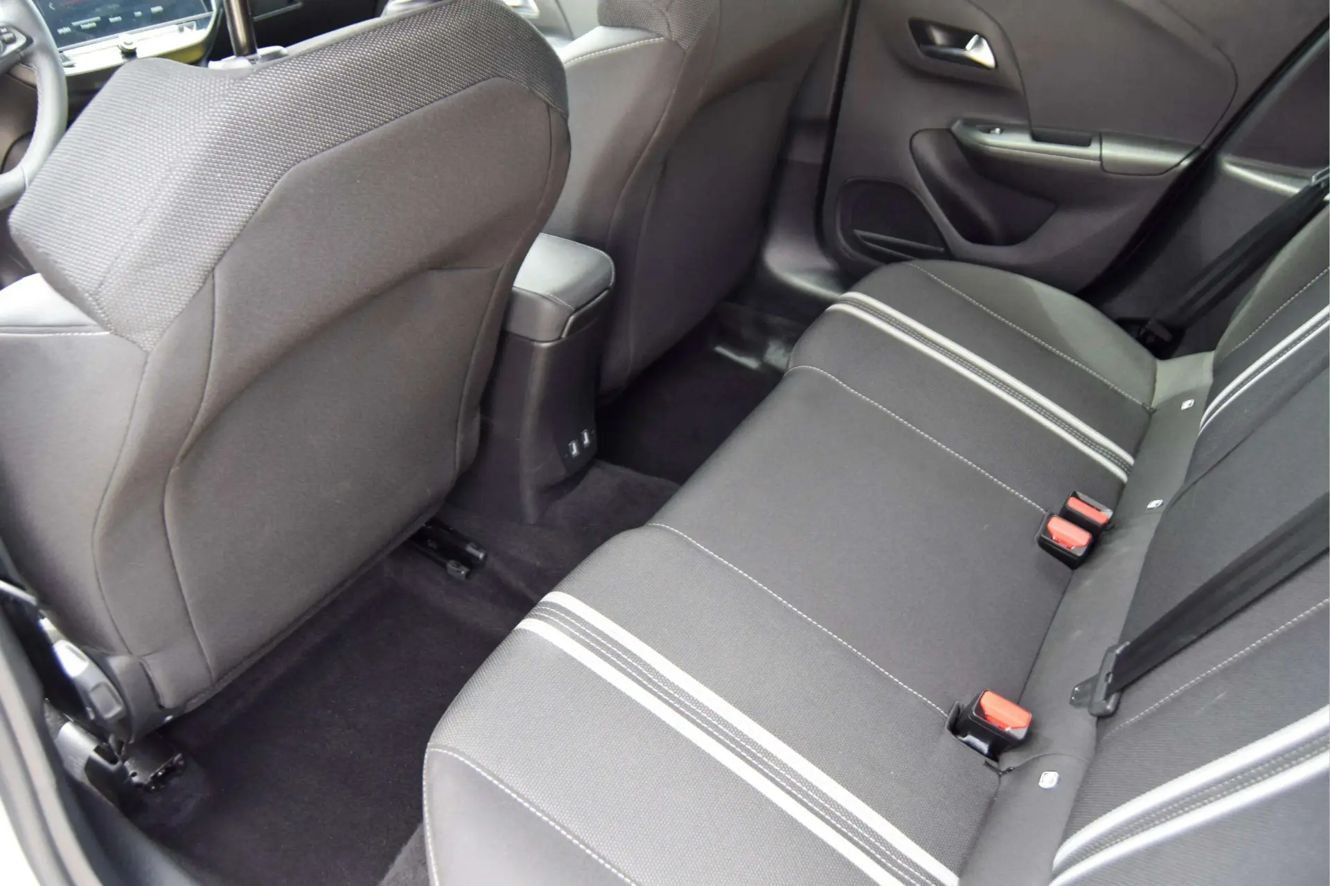 Opel Corsa-e e-GS 29