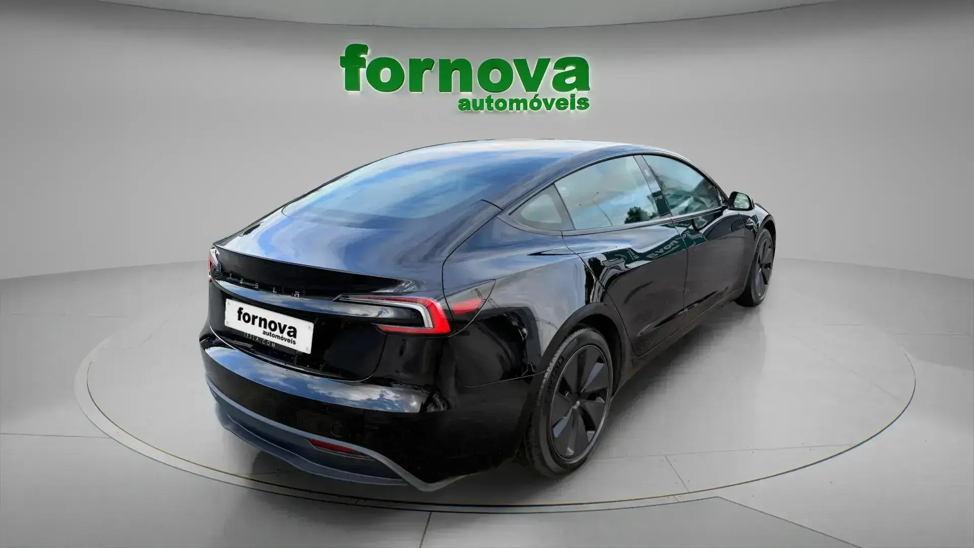 Tesla Model 3 Tração Traseira Premium 4