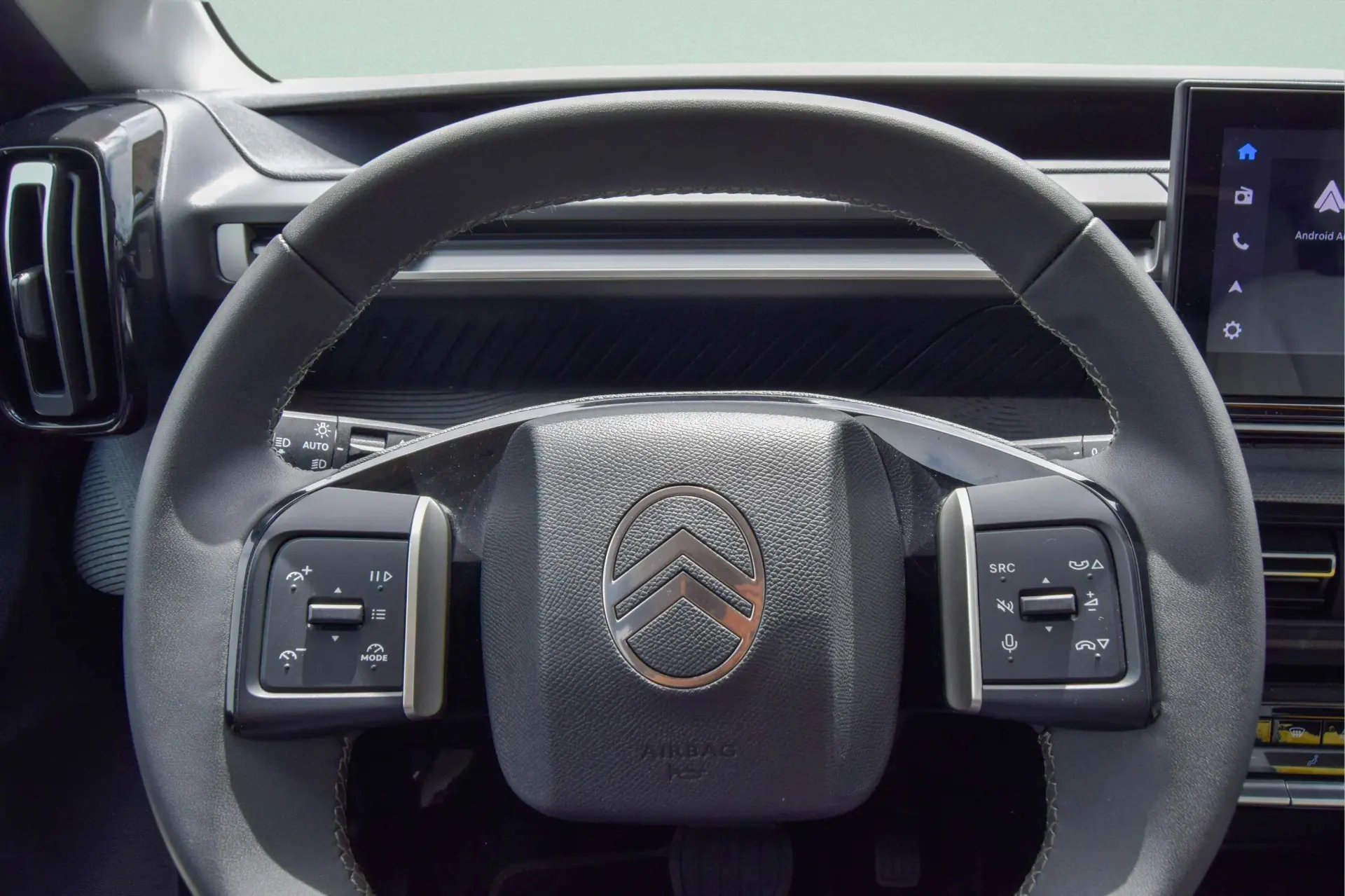 Citroen e-C3 44 kWh Autonomia Conforto Max 9