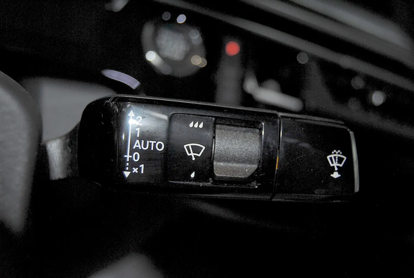 Peugeot 3008 1.2 Hybrid Allure e-DCS6 26