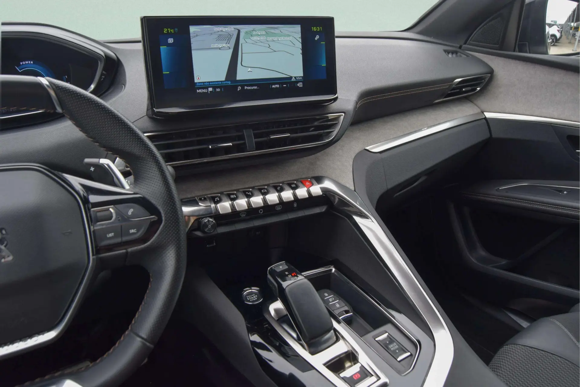 Peugeot 3008 1.6 Hybrid GT e-EAT8 12