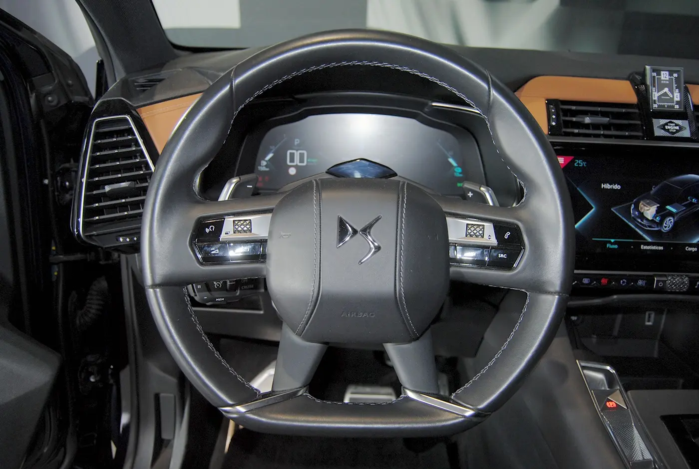 DS DS7 Crossback E- Tense 4x4 Opera 24