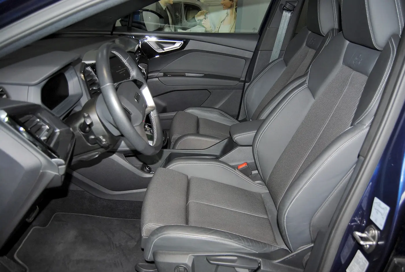 Audi Q4 Sportback e-tron 45 82 kWh SE S-Line Plus 16