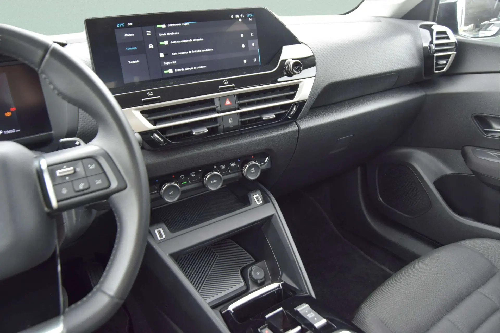 Citroen C4 1.2 Hybrid Plus e-DSC6 8