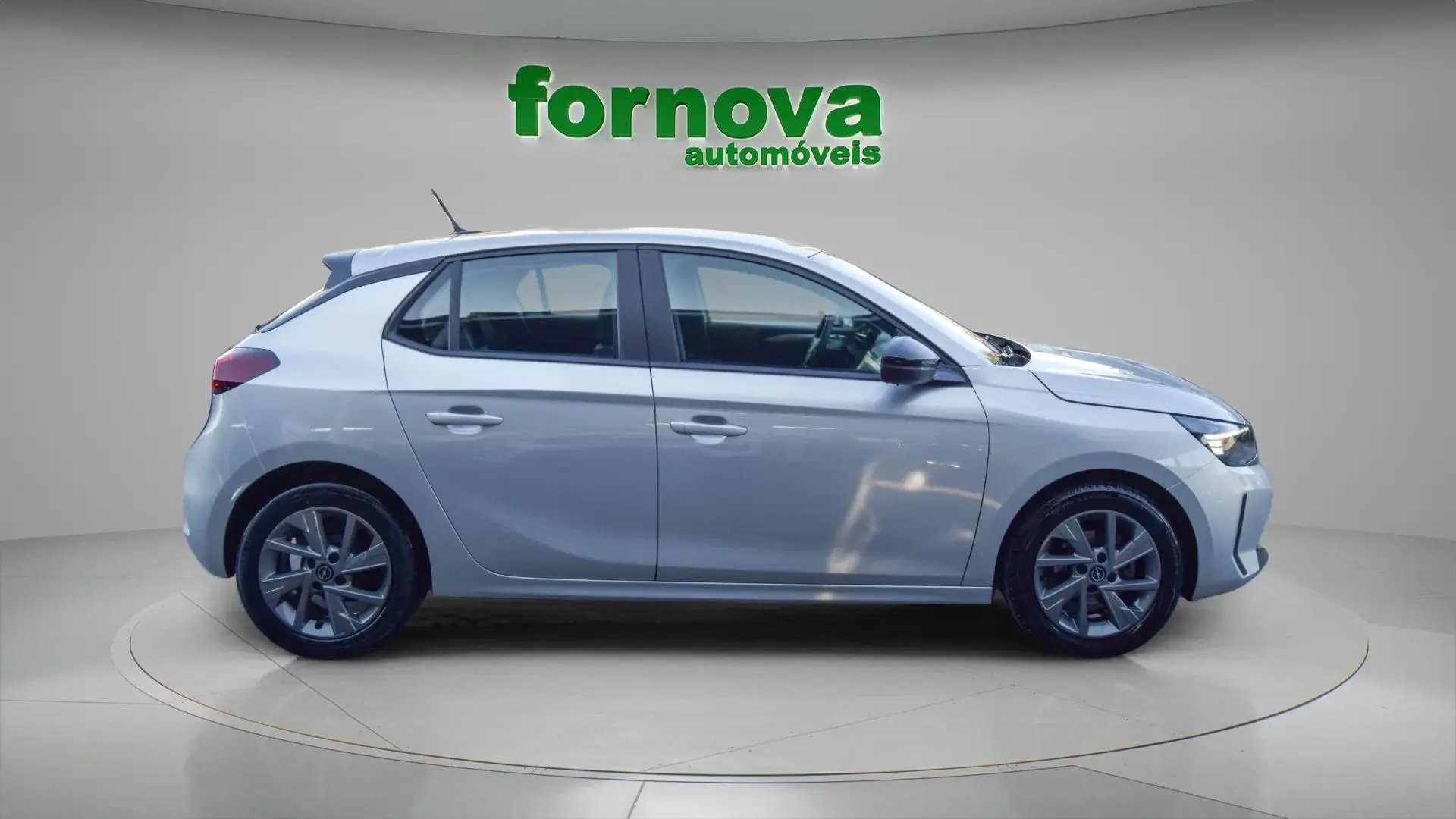 Opel Corsa 1.2 Business Edition 7