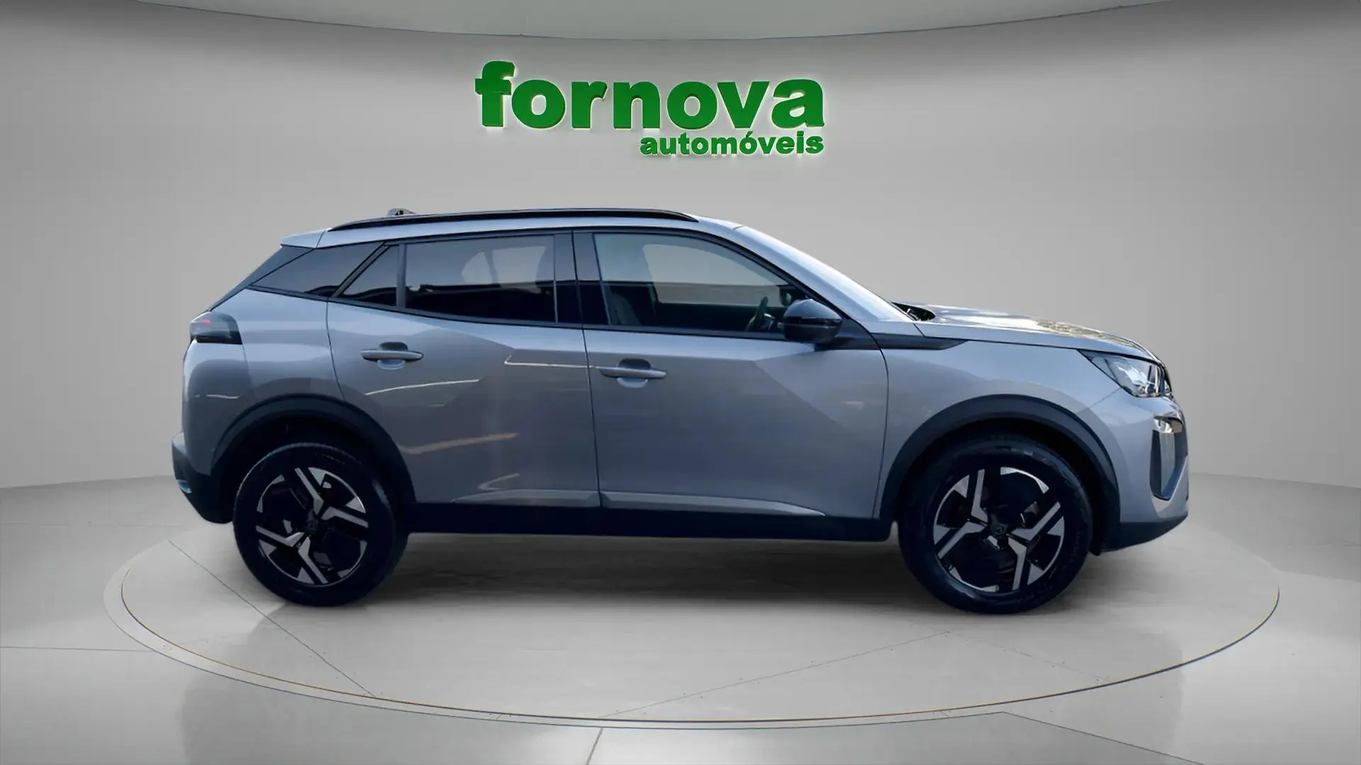 Peugeot 2008 1.2 Hybrid Allure e-DCS6 7