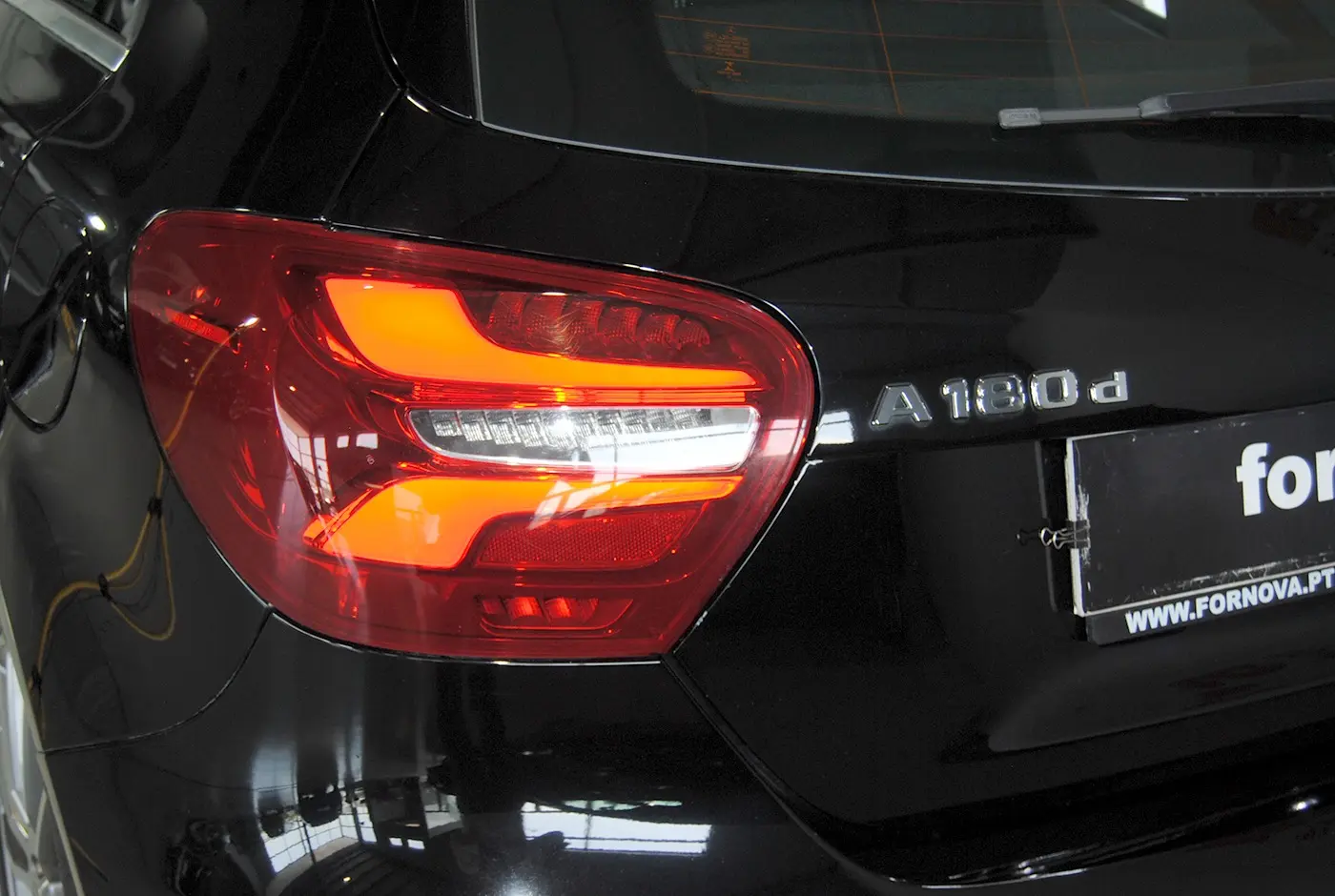 Mercedes-Benz A 180 AMG Line 32
